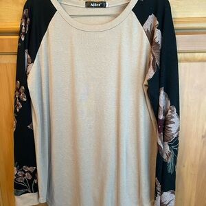 Aifer Women's Beige and Black Floral Top